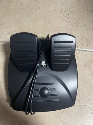 Volante PC, Switch y Xbox con pedales