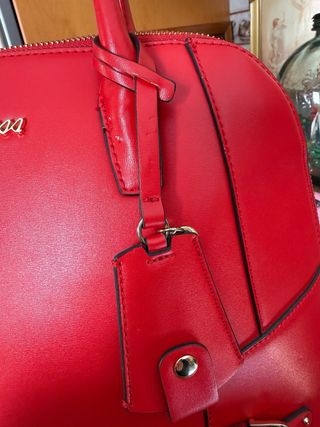 Bolso Guess Rojo