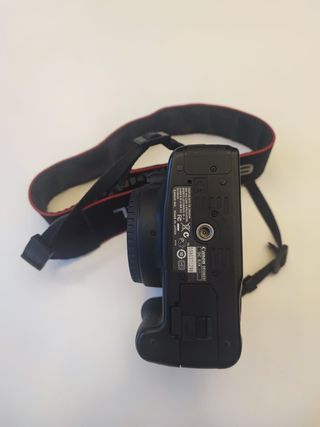 Canon EOS 500D + Objetivo EFS 18-55mm