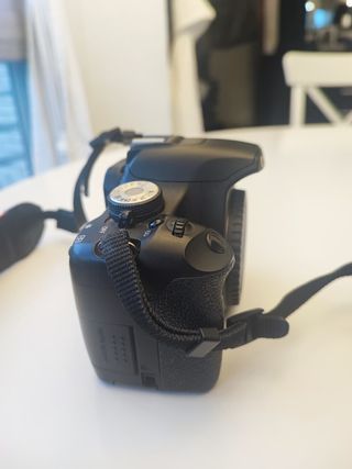 Canon EOS 500D + Objetivo EFS 18-55mm