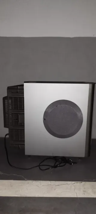 Home Cinema LG 5 Altavoces y subwoofer