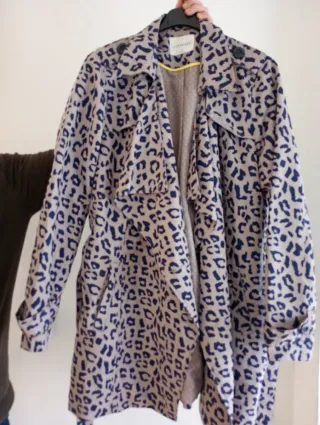 Gabardina Junarose  Animal Print