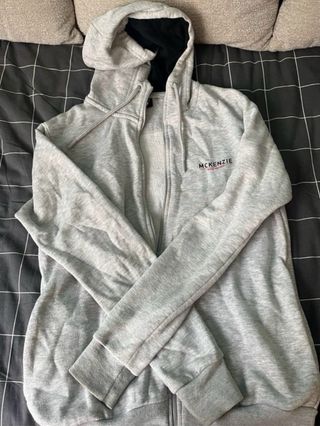 Sudadera McKenzie gris con cremallera