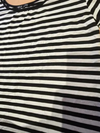 Camiseta hombros descubiertos