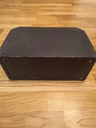 Máquina de escribir Underwood antigua portátil.