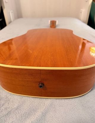 Exclusiva: Gibson J-35 (2015) Banner Edition