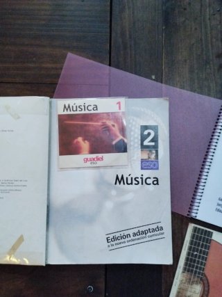 partituras y libro de música: Piano y Guitarra