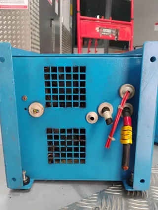 Cargador Baterías Victron Skylla-TG 24/75i