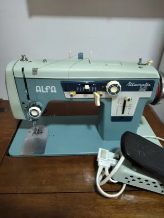 Máquina de coser Alfa Alfamatic 169