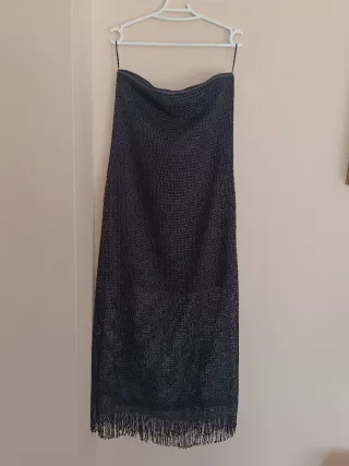 Vestido midi palabra de honor con flecos