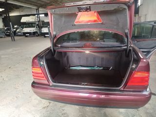 Mercedes-Benz E230 1996