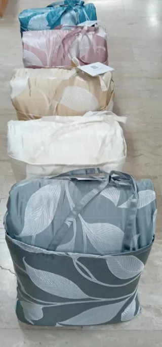 Trapuntino Renato Balestra tessuto jacquard