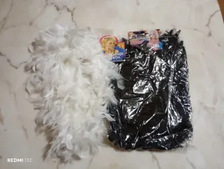 Boa piuma bianca e nera