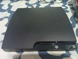 PS3 Slim Sony Nera, giochi singoli in regalo