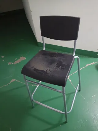 Banquetas altas metal y plástico todas (4 unidades