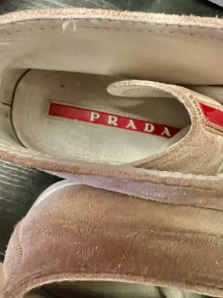 Zapatillas Prada Beige y Blancas