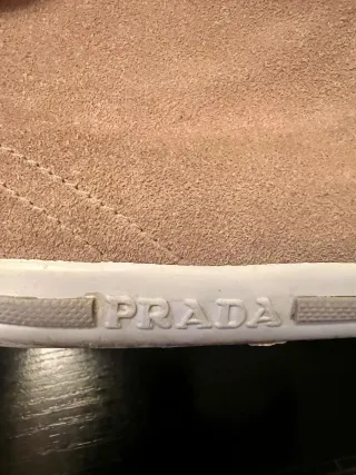 Zapatillas Prada Beige y Blancas