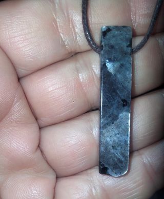 Colgante alargado labradorita natural