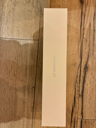 Caja MacBook Air 2026