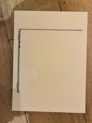 Caja MacBook Air 2026