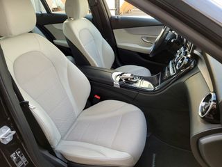 MB C 220 CDI, automát, naveg, LED,  piel beige...