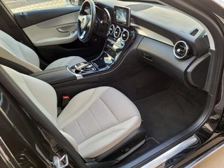 MB C 220 CDI, automát, naveg, LED,  piel beige...
