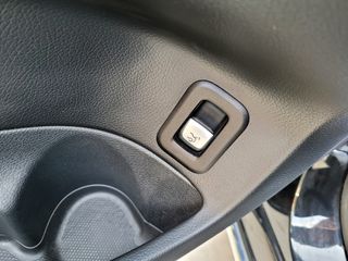 MB C 220 CDI, automát, naveg, LED,  piel beige...