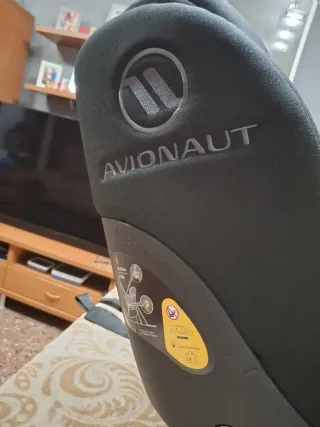 Silla de coche Avionaut negra