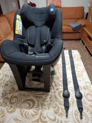 Silla de coche Avionaut negra