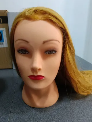 Cabezas peluquería Ambition 100% cabello humano