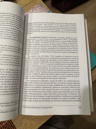 Una Historia Del Derecho Contemporáneo