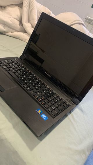Portátil Lenovo Negro
