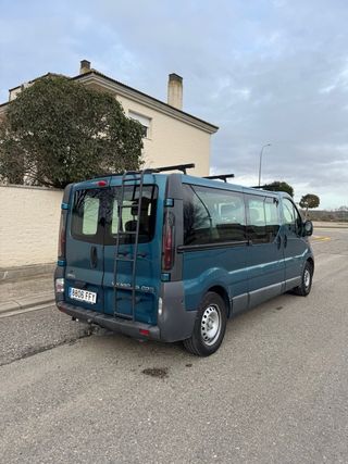 Opel Vivaro 2006