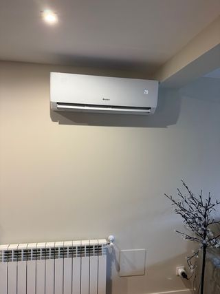 INSTALACIÓN Y REPARACIÓN AIRE ACONDICIONADO