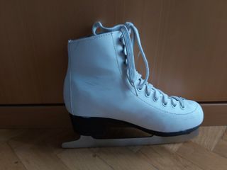 Patines de Hielo Blancos
