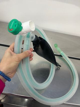 Equipo Anestesia Carrito con Concentrador O2