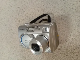Cámara Digital Fujifilm FinePix A210