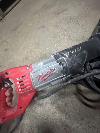 Sierra Recíproca Milwaukee Sawzall
