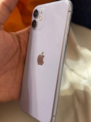 iPhone 11 64GB Morado