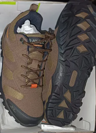 Sapatilhas Hi-Tec Impermeáveis Castanho