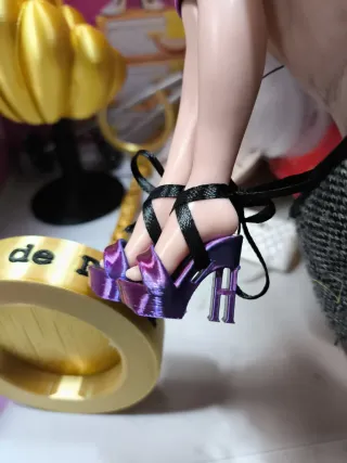 Borsa e scarpe di lusso Rainbow, Barbie, Monster