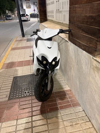 Yamaha Jog RR