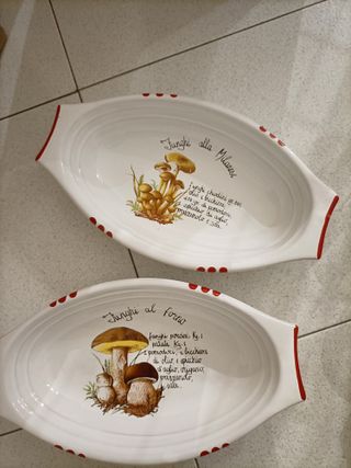 Piatto da portata con funghi