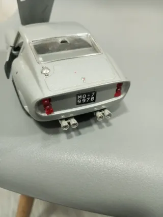 Ferrari GTO 1/24