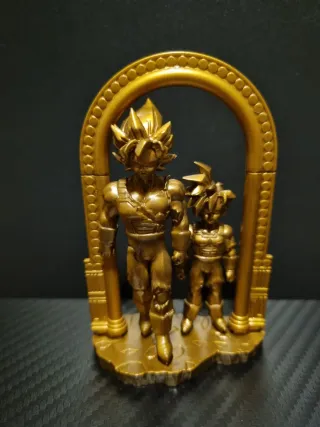 Dragon Ball Megahouse Capsule Goku y Gohan