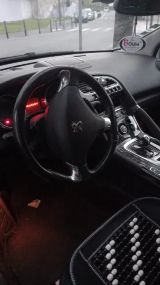 Peugeot 3008 2014