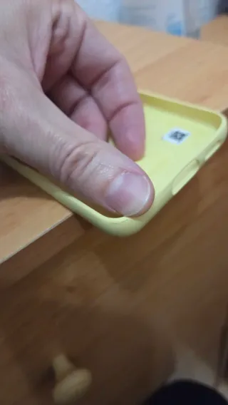 Funda silicona Samsung S22 amarilla