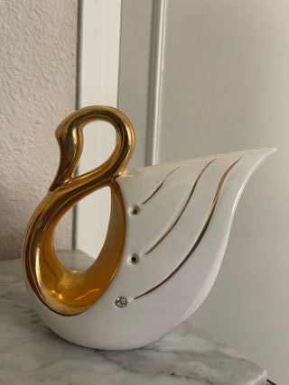 Figura Cisne Blanco Dorado