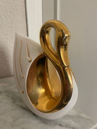 Figura Cisne Blanco Dorado
