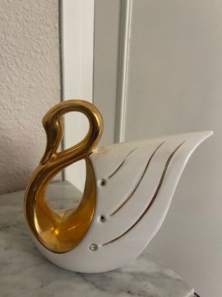 Figura Cisne Blanco Dorado